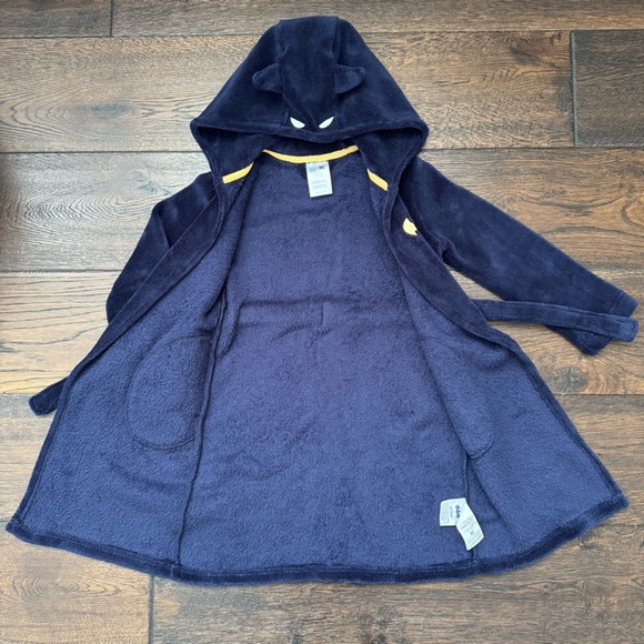 GAP Toddler Batman Housecoat - Picture 5 of 8